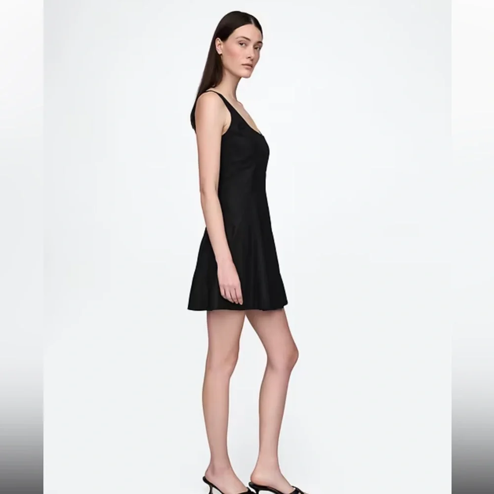 GAP linen blend dress NWT